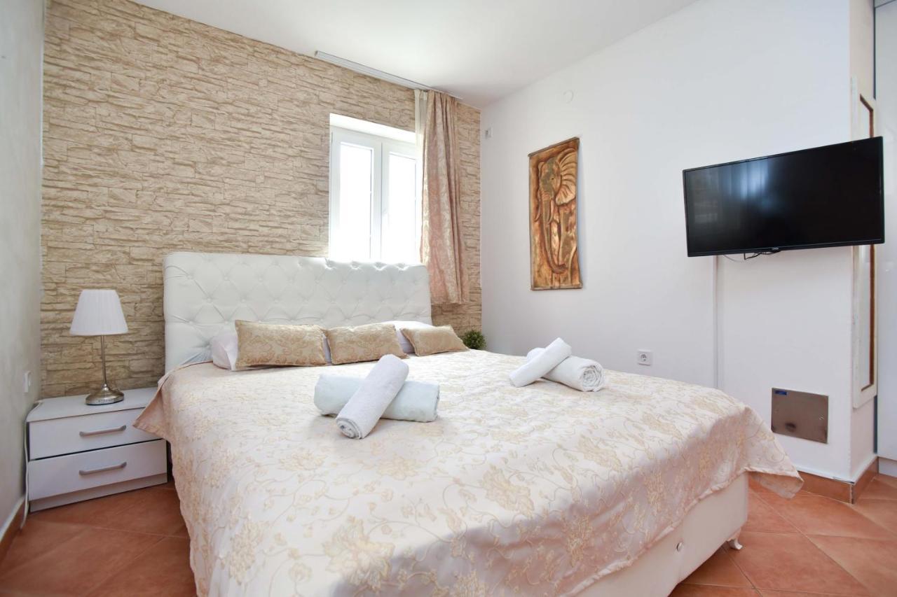 St. Nicola'S Apartments Μπούντβα Εξωτερικό φωτογραφία